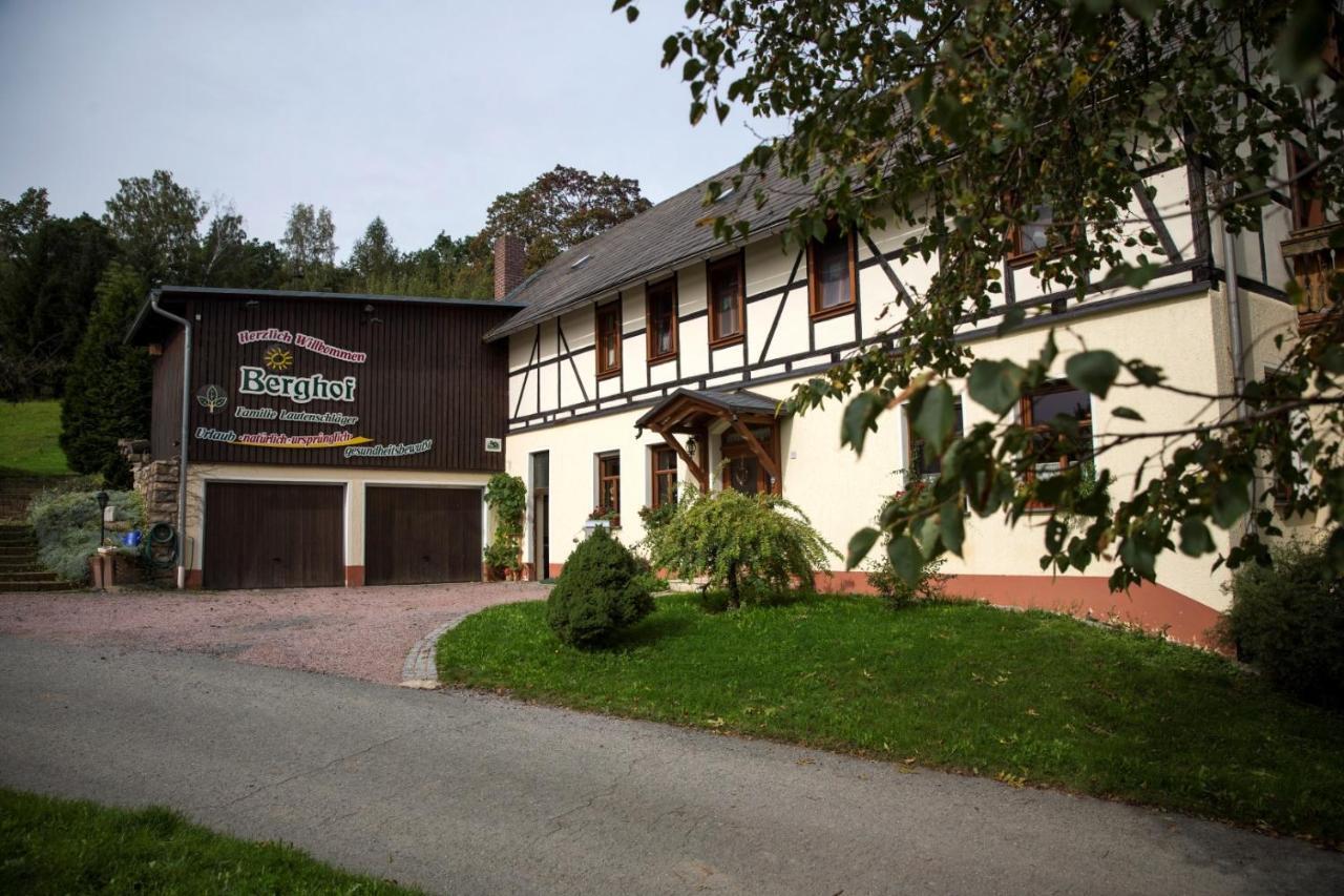 Berghof Apartment Zeulenroda-Triebes ภายนอก รูปภาพ